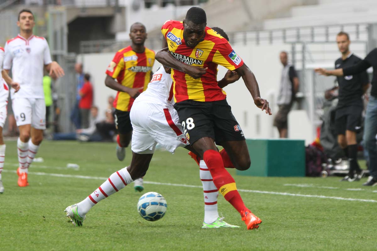 Ancien attaquant du RC Lens, Jonathan Nanizayamo testé à Clermont