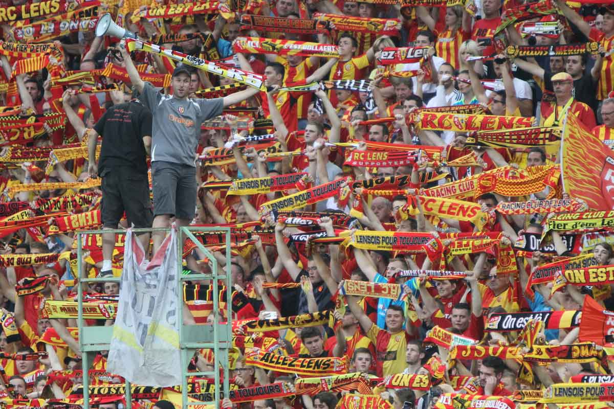 Le RC Lens de nouveau champion de France ? les supporters n’y croient pas