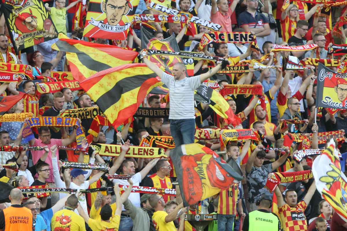 [Vidéo] Béziers remercie les supporters du RC Lens pour leurs chants dans le stade !