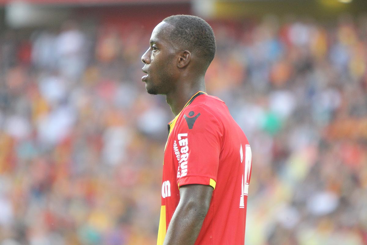 [Officiel] Yannick Gomis quitte le RC Lens et rejoint Guingamp