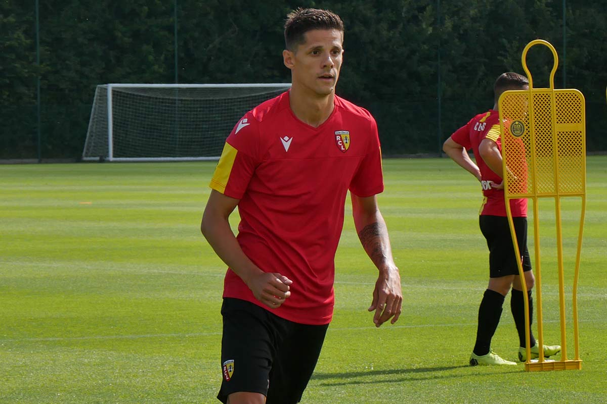 Florian Sotoca : « Je me sens bien au RC Lens, je ne me vois pas bouger »