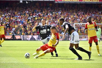 RC Lens-Brest (3-2) : les tops et les flops de la rédac’