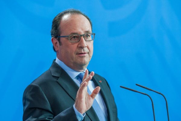 François Hollande : « Aujourd’hui, vous avez vu que Lens va peut-être gagner le championnat »