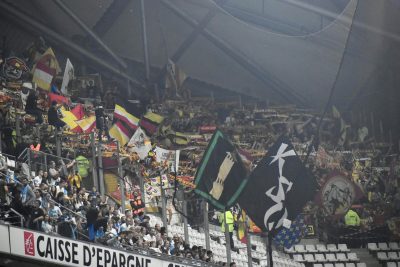 Plusieurs centaines de Lensois dans le parcage du Vélodrome à Marseille