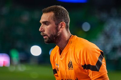Pau Lopez : « Un match important face au RC Lens, une équipe qui fait de très belles choses »