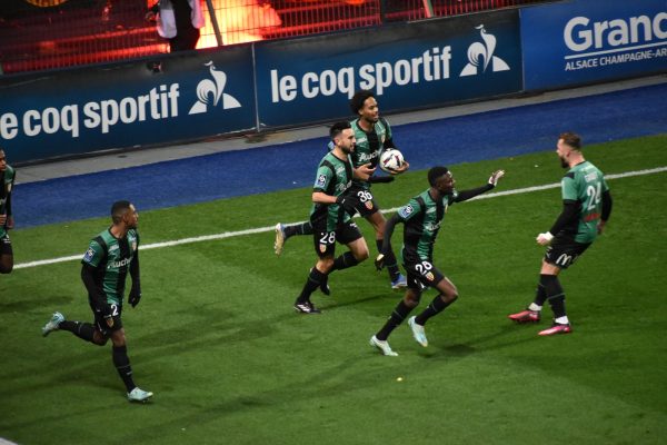 Troyes-RC Lens (1-1) : Pourtant comme à la maison, le Racing doit se contenter de sauver les meubles