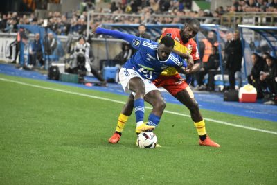 Wolverhampton entre en concurrence avec le RC Lens pour Habib Diarra