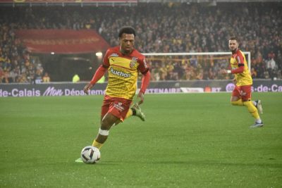 Loïs Openda honoré par le Vitesse Arnhem