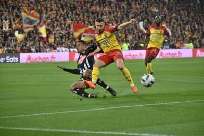 Le RC Lens roi à domicile, bien placé loin de ses bases