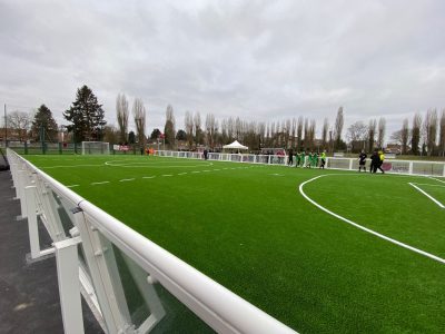 [Jeux Paralympiques] L’équipe de France de Cecifoot ouvre ses entraînements au public sur le terrain du RC Lens