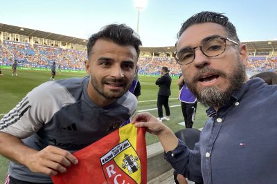 Quand Corentin Jean partage un moment avec des supporters du RC Lens lors d’un match de MLS