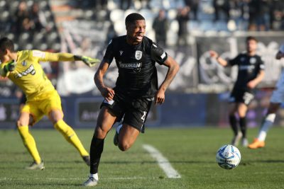 Le RC Lens rompt les négociations pour Chuba Akpom