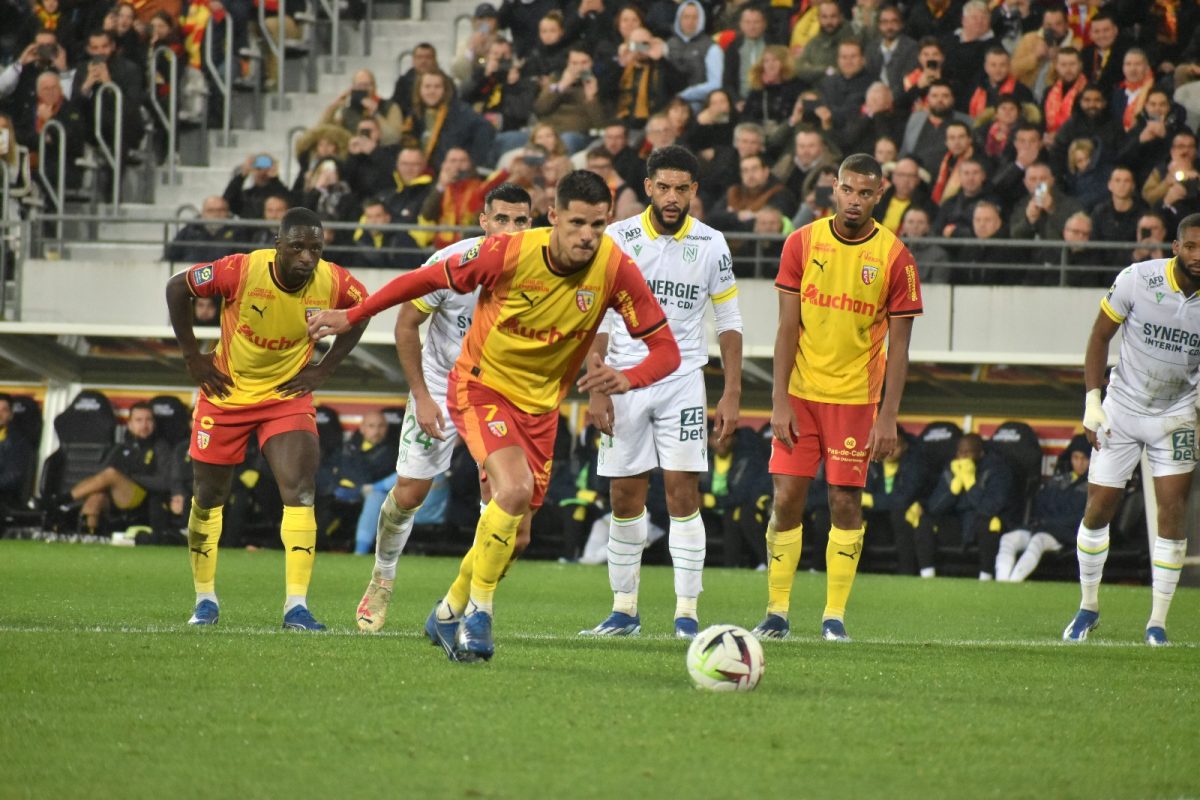 sotoca penalty Lens Nantes octobre 2023