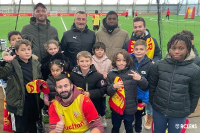 Le RC Lens représenté lors d’un tournoi à Marseille pour défendre les droits de l’enfance
