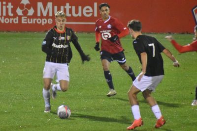Un joueur de la réserve signe à l’Iris Club de Croix