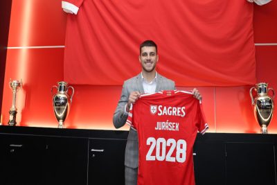 Le RC Lens aurait jeté son dévolu sur David Jurásek