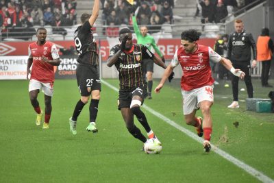 Salis Abdul Samed franchit un nouveau cap avec Sunderland