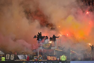 Les Red Tigers et les groupes de Ligue 2 ensembles contre la programmation des matches de L2 en semaine