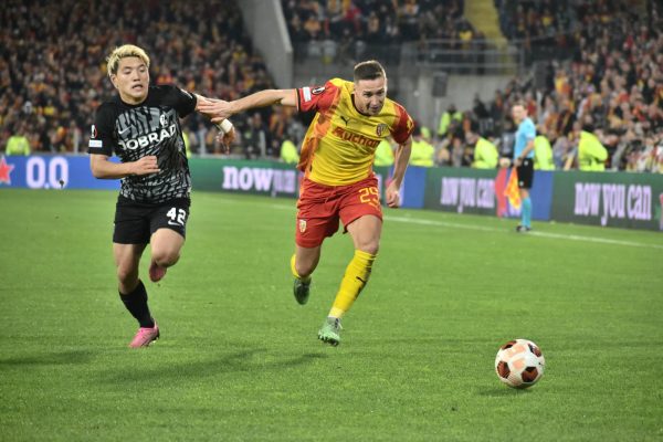 frankowski doan lens fribourg 150224 europa league