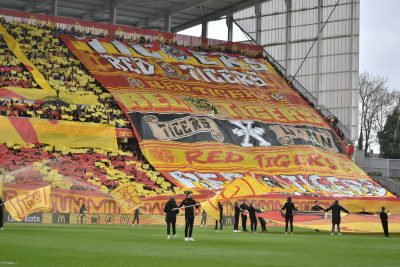 Le public Sang et Or sur le podium des meilleurs supporters de France