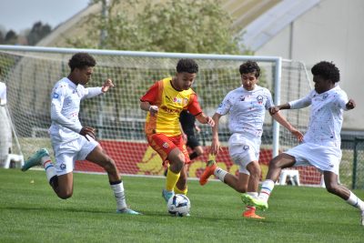 [U17] En lutte pour son maintien, le RC Lens s’offre le Losc, 3e du groupe