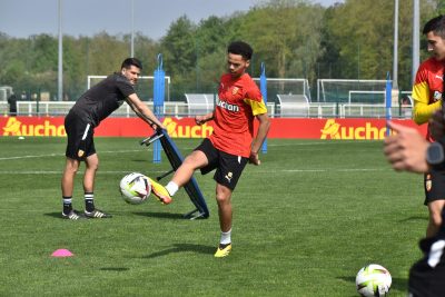 Ayanda Sishuba souhaite bienvenue à son coach