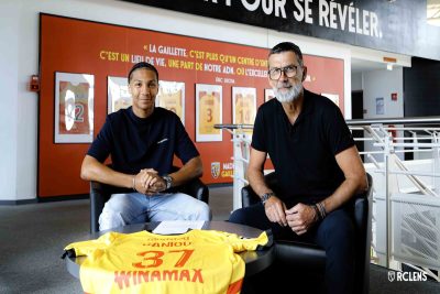 Ismaëlo Ganiou signe son premier contrat professionnel avec le RC Lens