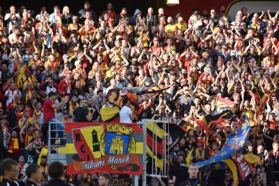 Avant le déplacement à Nice, le RC Lens dénonce « la faible considération apportée à ses supporters »