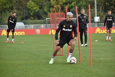 Suspension confirmée pour Facundo Medina face au PSG, qui perd également un joueur