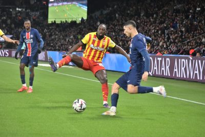Le RC Lens dans une période creuse de son histoire au Parc des Princes