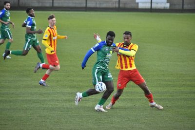 Un jeune défenseur du RC Lens s’engage avec Charleroi