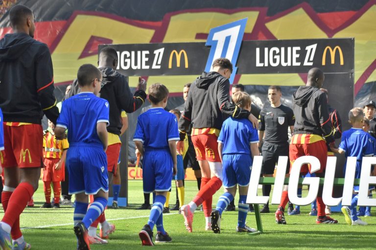 Le RC Lens débutera à Bollaert contre Auxerre et finira à Brest, le premier derby à Lille : le calendrier complet
