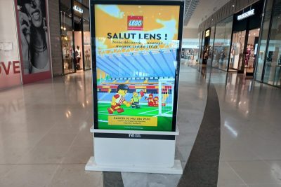 Le clin d’œil de LEGO au RC Lens pour l’ouverture de sa nouvelle boutique