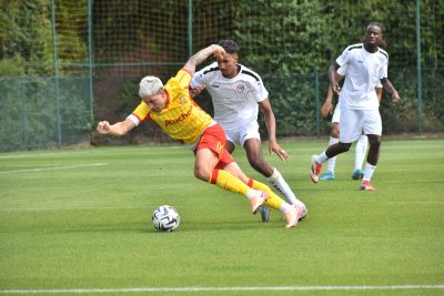 Martin Satriano va être prêté à Lyon