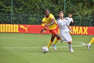 Pierre Sage évoque la possibilité d’un départ en prêt de Fodé Sylla, barré par la concurrence à Lens