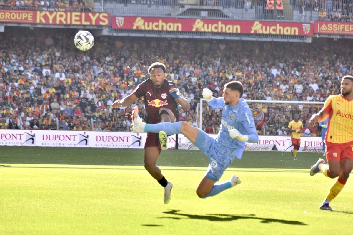 openda risser duel lens leipzig amical 09082025