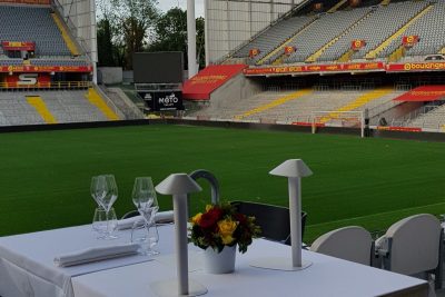 Un concours de Lens Tourisme pour gagner un diner d’exception avec vue… sur la pelouse de Bollaert !