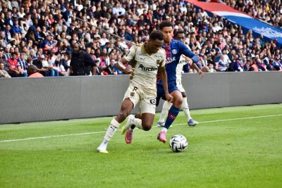 Leader du classement à domicile, le RC Lens proche du Top 5 à l’extérieur avant d’aller à Monaco