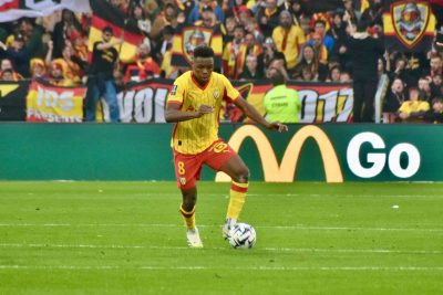 Baidoo serial tireur, Sangaré patron des duels … les stats de la victoire lensoise face au Paris FC (2-1)