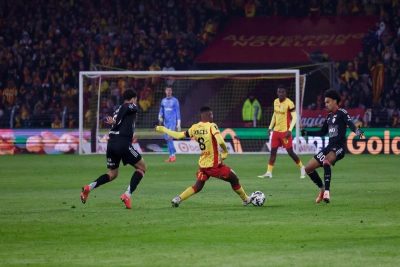 Le RC Lens prend les commandes du classement à domicile