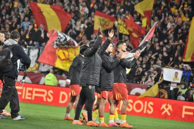 Lens en Principauté pour montrer qu’il a sa place à la table des rois