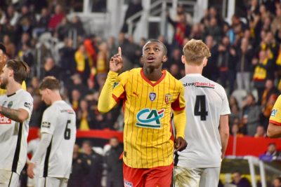 RC Lens – Feignies-Aulnoye (3-1) : les tops et les flops de la rédac’