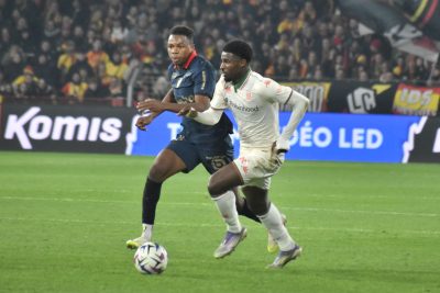 « On n’a pas pris les trois points alors qu’on était en supériorité numérique » : la petite déception de Claude Puel après le nul contre Lens