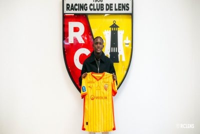 Le RC Lens tient sa nouvelle latérale gauche : Marème Babou (Strasbourg) arrive en renfort