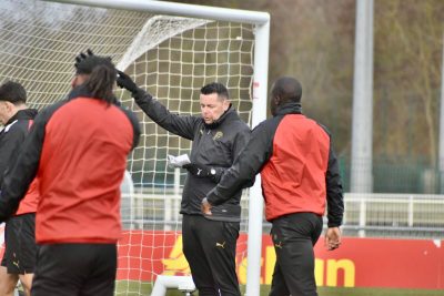 « Ma responsabilité est engagée » : après OM-RC Lens, Pierre Sage voit des leçons à retenir