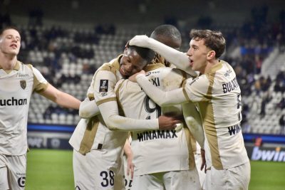Lens toujours à la lutte avec le PSG pour le titre, mais Pierre Sage n’élimine pas « Lyon et Marseille » et s’explique