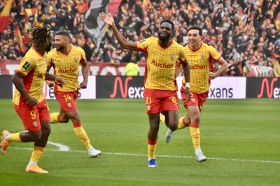 « On est allés de surprise en surprise » : Lens sur le podium après la 23e journée, Pierre Sage ne l’aurait jamais imaginé quelques mois plus tôt