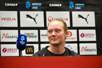 Désormais installée dans les buts, l’Américaine Maddy Anderson savoure « une belle opportunité » à Lens
