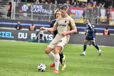 Comme après la défaite à Marseille, le RC Lens doit-il repenser sa défense? Les réponses