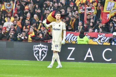 « Il s’est reproché le but » : Robin Risser secoué par Monaco sous les yeux de Franck Raviot, une soirée à oublier